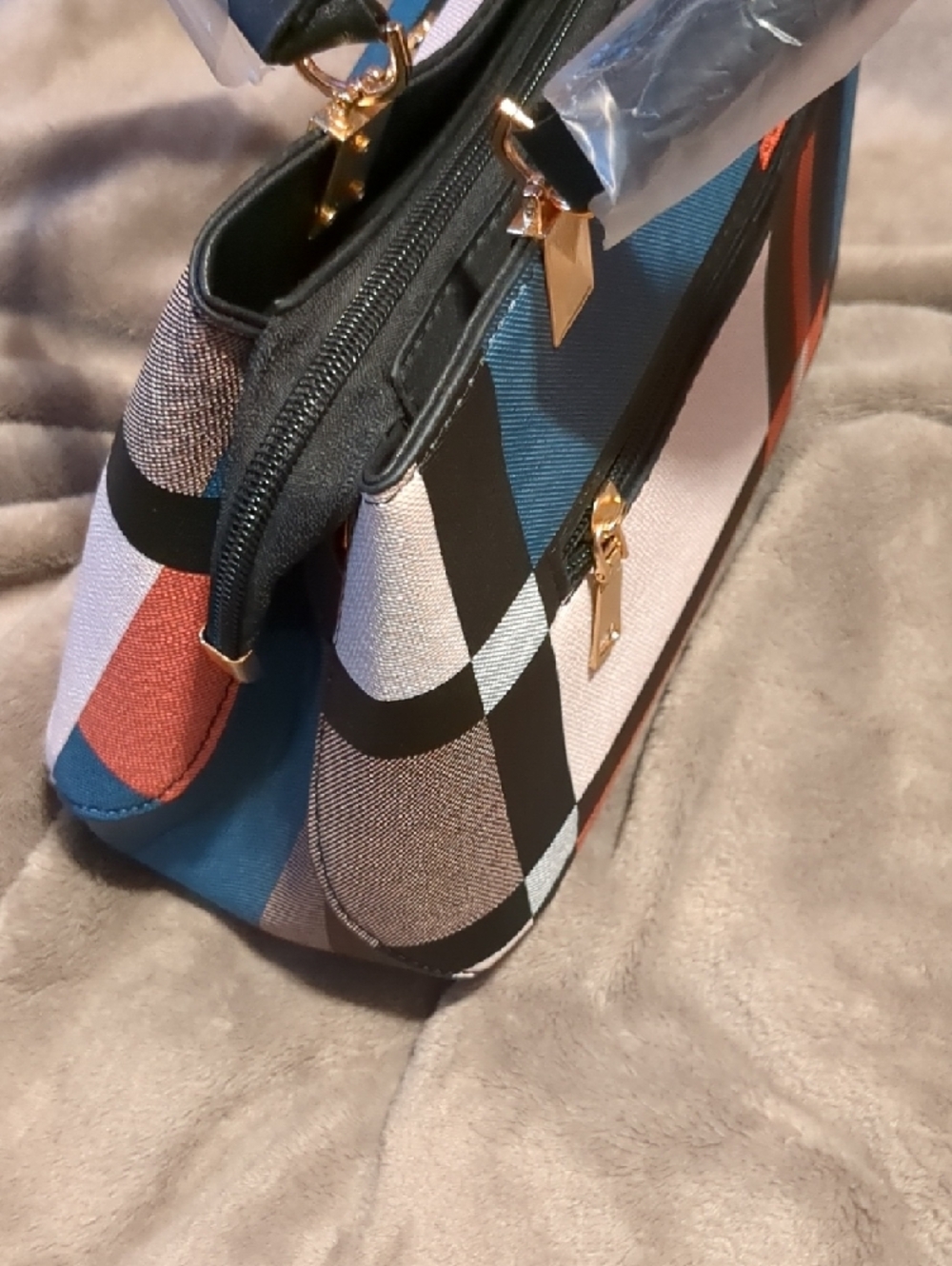 Colorful Colorblock Shoulder Bag - Picture 3 of 8